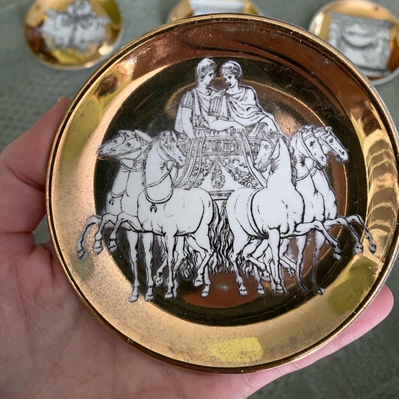 Authentic Fornasetti Mid-Century Coaster Set of 7 (Italy, 1960s) - Picture 6 of 9